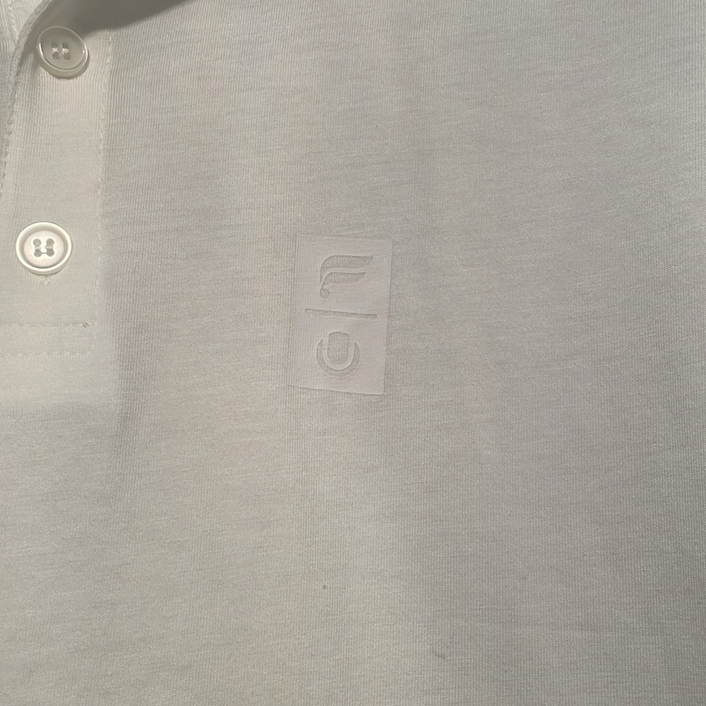 NWT FABLETICS CROP SHIRT SIZE XXL White Cropped Polo Shirt - Picture 2 of 6